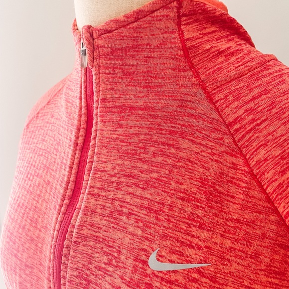 Women’s Nike Half Zip Pullover - Picture 4 of 7